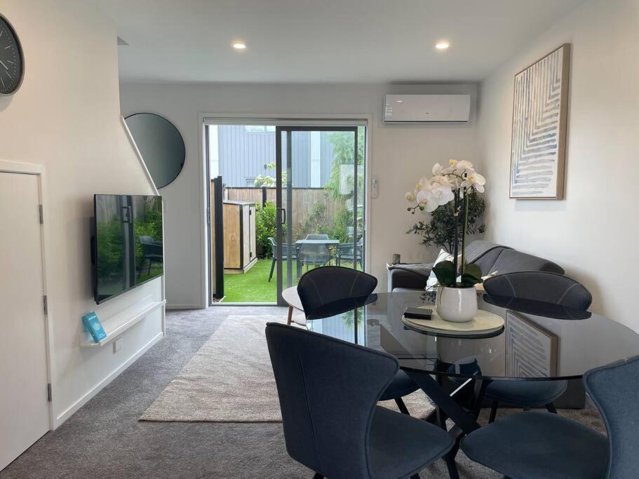 Villa Parkside Retreat - 3 Beds -Sleeps 6 Near Westfield Christchurch Exterior foto